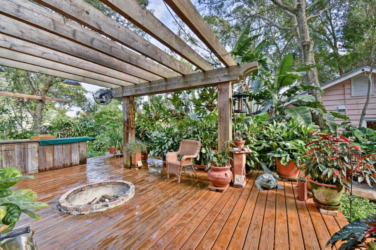 Sarasota Bungalow With Pergola, Garden And Waterfalls! Villa Buitenkant foto